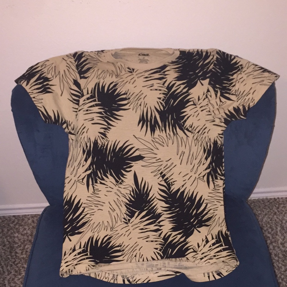 Small T-Shirt, worn one time, not my style